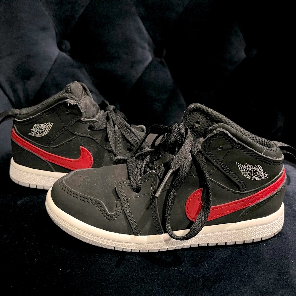 Jordan 1 Multi Color Swoosh